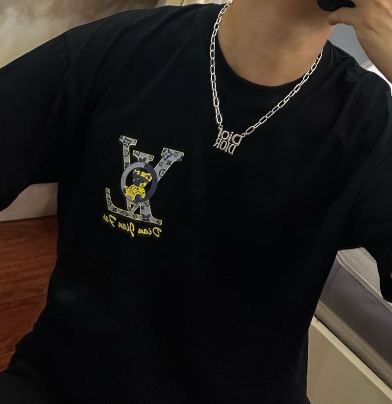 chr1st1an D10r necklaces